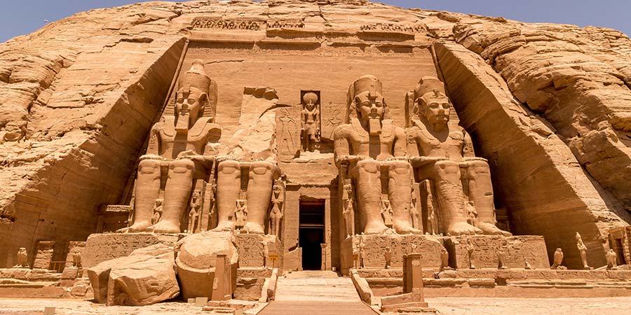 Witnessing Abu Simbel, the great temple of Egypt