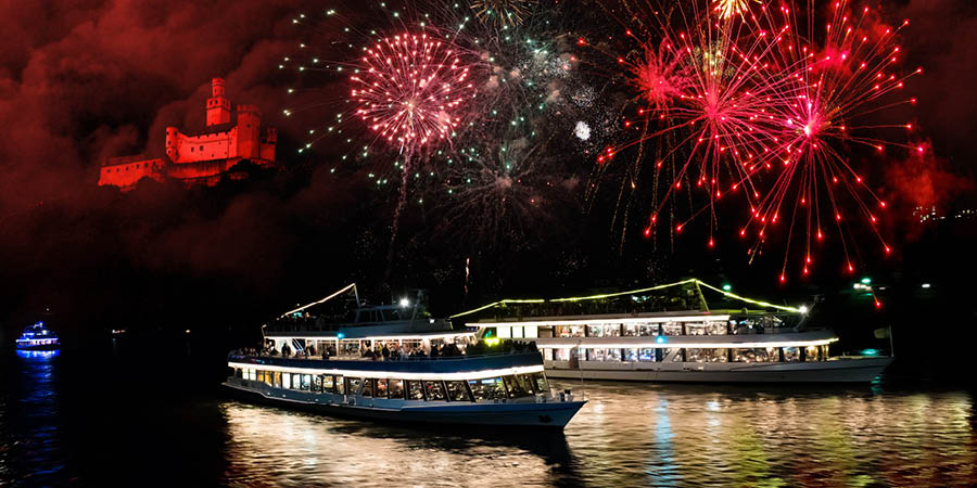 Experiencing the Rhine in Flames spectacle